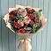 Букет цветов из: Гвоздики и Розы в Поселок Володарского