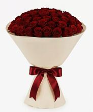 Букет 101 Бордовая роза Блэк Бакарра в Поселок Володарского