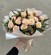 Букет Кремовые розы Латте в Поселок Володарского