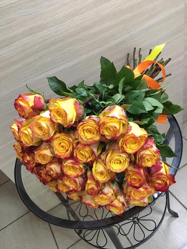 Букет Желтые розы в Поселок Володарского