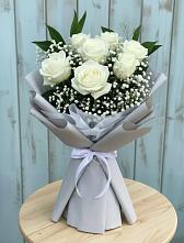 Букет цветов из:  Розы в Поселок Володарского