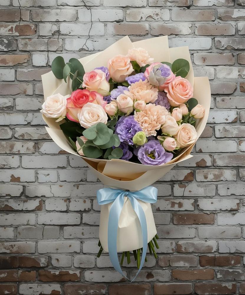 Букет цветов из: Розы, Лизиантусы и Гвоздики в Поселок Володарского