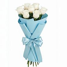 Букет 7 белых роз Проуд в Поселок Володарского