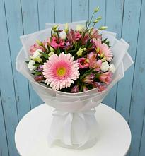 Букет цветов из:  Герберы, Альстромерии и Лизиантусы #REPLACE_PRED# Поселок Володарского