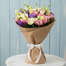 Букет цветов из:  Лизиантусы в Поселок Володарского