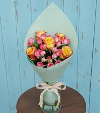 Букет цветов из:  Розы в Поселок Володарского